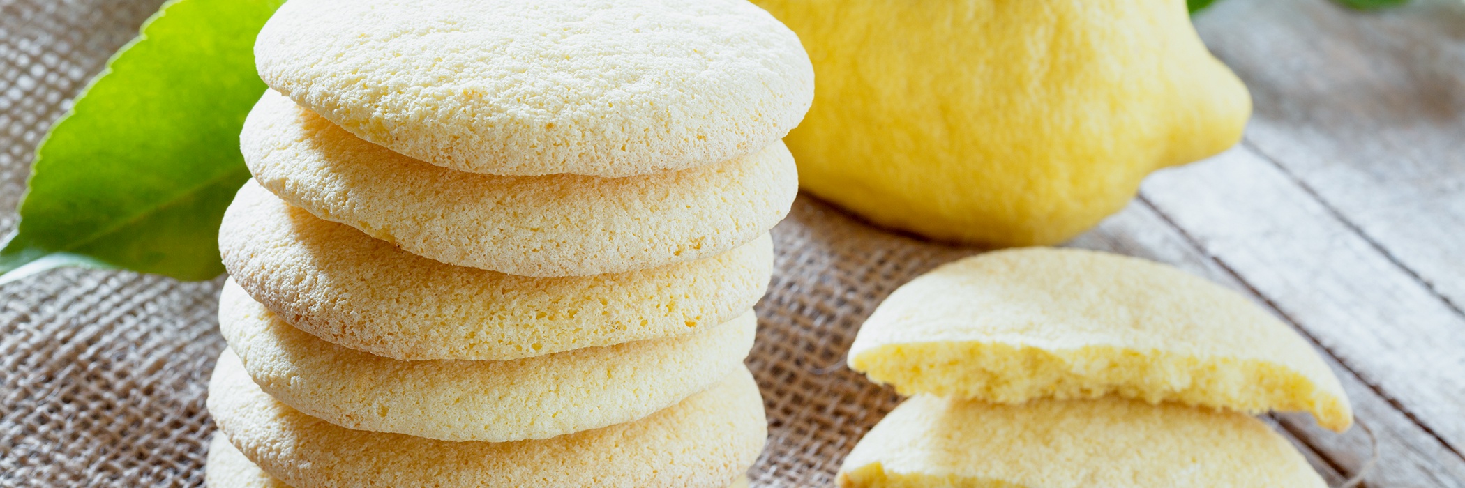 Biscotti al limone con albume