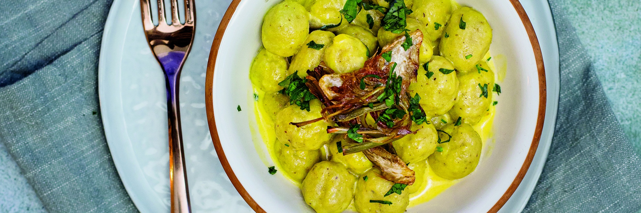 Gnocchetti di carciofi con crema di crescenza allo zafferano