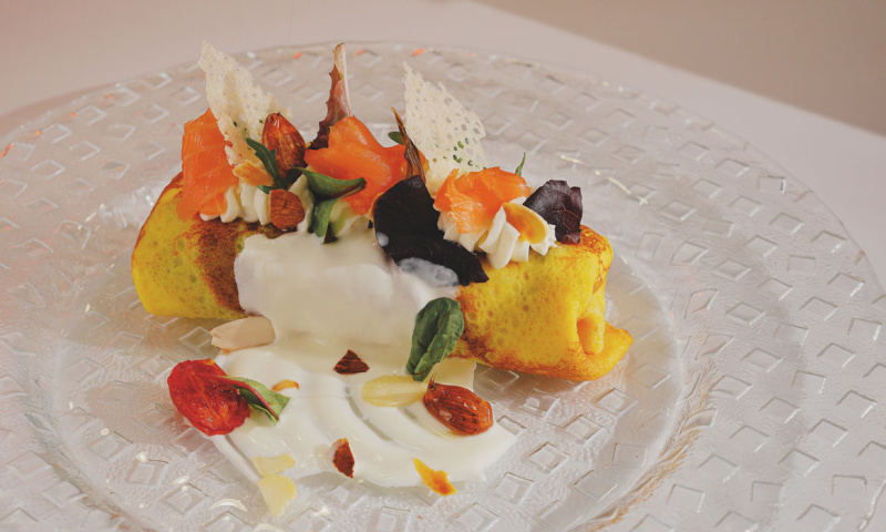 MAIA - ricetta per la realizzazione di crepes con salmone affumicato