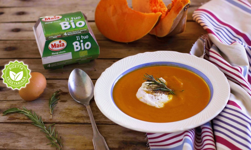 Crema di zucca con uova alla poche