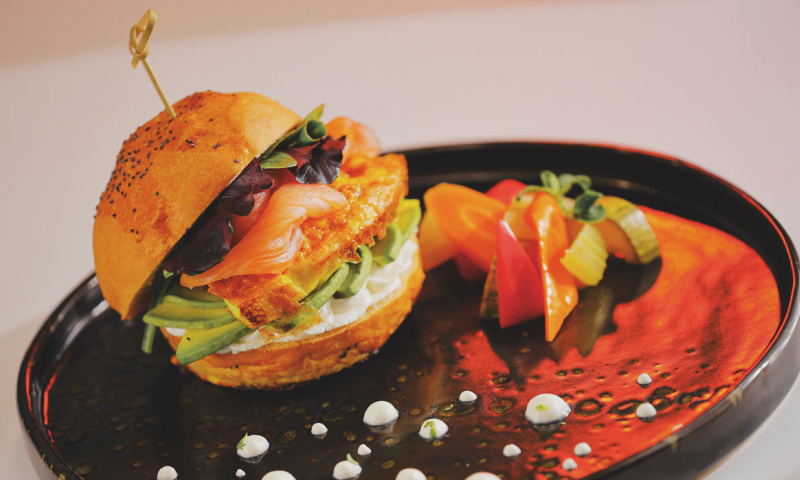 Ricetta Maia per realizzare un Hamburger Omelette and smoked salmon